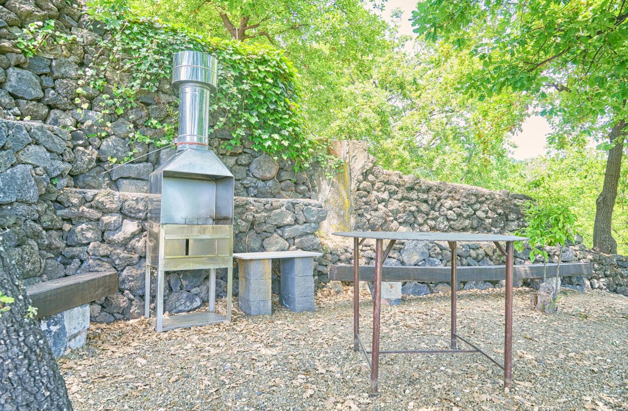 Aparthotel Il Casale Di Monacella Santa Venerina Zewnętrze zdjęcie